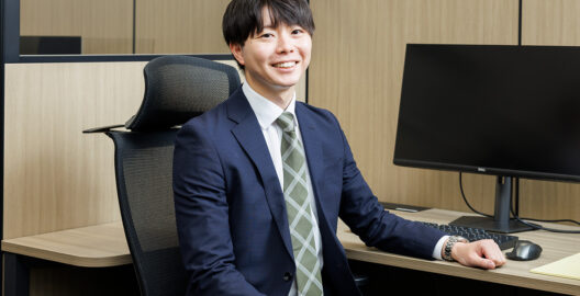 田村佳典が社会保険労務士登録